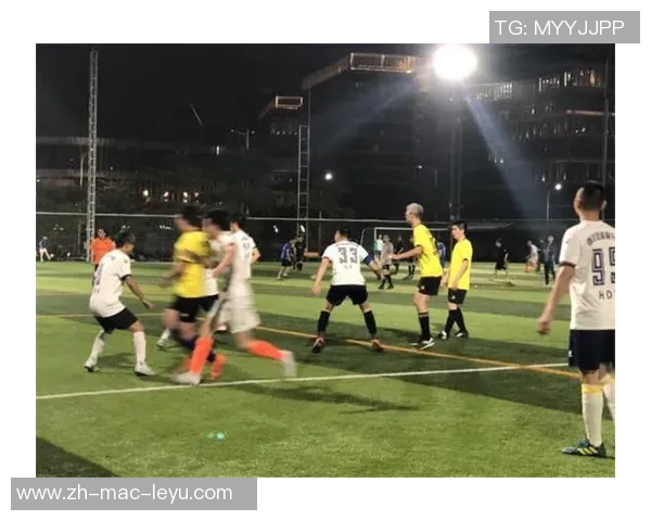 实况足球中那些让人热血沸腾的精彩进球瞬间回顾与分析