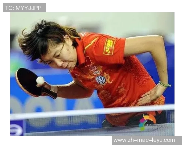 足球拨球技巧视频教学轻松掌握拨球动作与实战应用